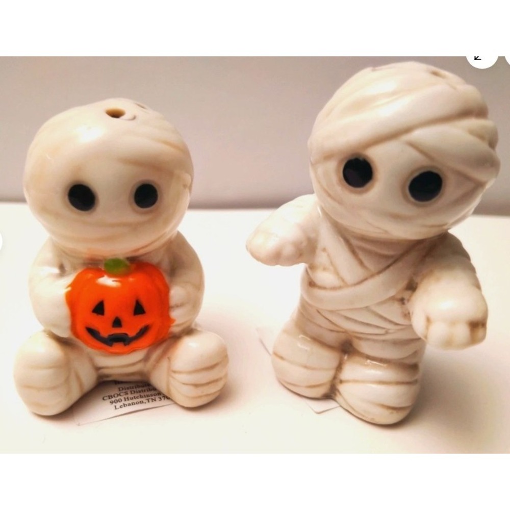 Halloween Mummy Novelty Salt Pepper Set Cracker Barrel NEW